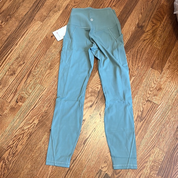 Lululemon Align Pants with Pockets - Picture 4 of 4